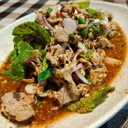 ลาบเนื้อสุก