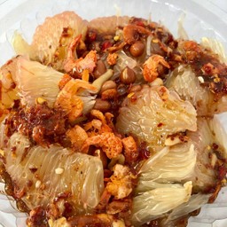ยำส้มโอ ปลาร้าหวาน ปลากรอบ