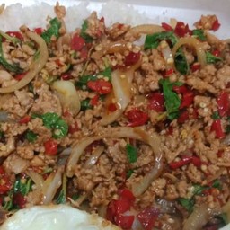 กระเพราหมูสับ    #เป็นกับข้าว#
