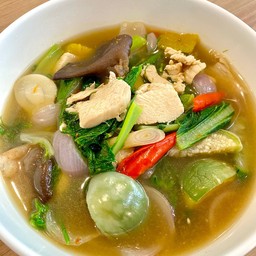 แกงอ่อมไก่