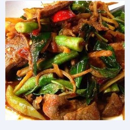 ข้าวผัดฉ่าตับหมู