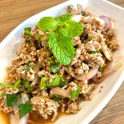 ลาบเนื้อ