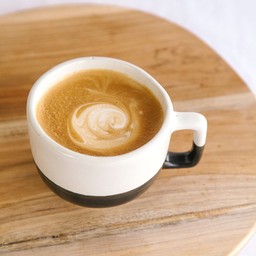 ลาเต้ร้อน