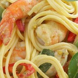 สปาเก็ตตี้ผัดเขียวหวานทะเล