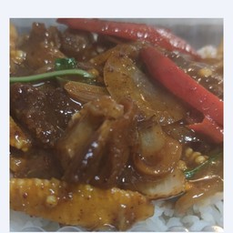 ข้าวขาหมูผัดพริกเผา