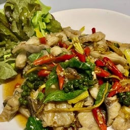 ผัดฉ่าปลาคัง