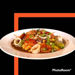 ตำข้าวโพดปลาหมึก