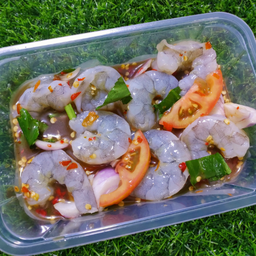 ยำกุ้งสด