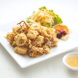 ปลาหมึกชุบแป้งทอด (S)