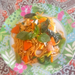 แม่วรรณ อาหารตามสั่ง & ไก่ย่าง ส้มตำ