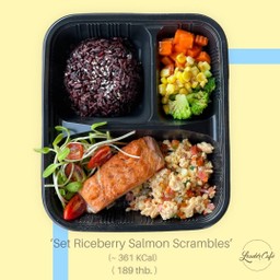 Set Riceberry Salmon Scrambles