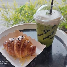 มหาปุญโญ มหาลาโภคาเฟ่ ห้วยใหญ่