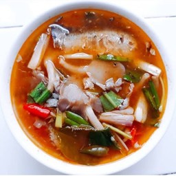 ต้มยำปลากระป๋อง