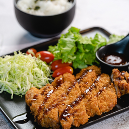 ข้าวหมูทอดทงคัตสึ