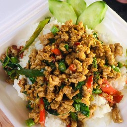 ข้าวกระเพาหมูสับ