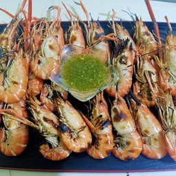 กุ้งเผา เป็นต่อกุ้งเป็น ศรีราชา