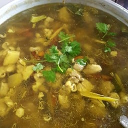 ไก่ต้มขมิ้น