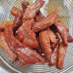 หมูทอดแดดเดียว