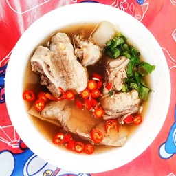 ต้มแซ่บกระดูกเล้ง