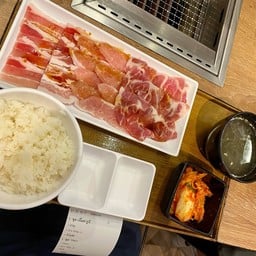 Yakiniku like เมกะบางนา