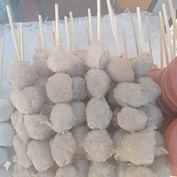 บารากัตลูกชิ้นทอด