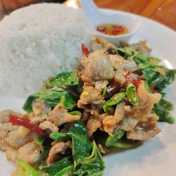ครัวคุณแม่ ( mom'kitchen )