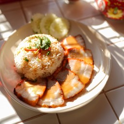 E6 ข้าวหมูแดง