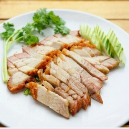 [บ้านบะหมี่สาขา2] หมูกรอบสับเปล่า