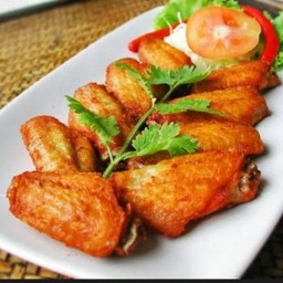 [ครัวมะละกอ] ปีกไก่ทอดน้ำปลา