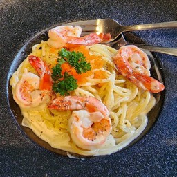 สปาเก็ตตี้ซอสครีมกุ้ง