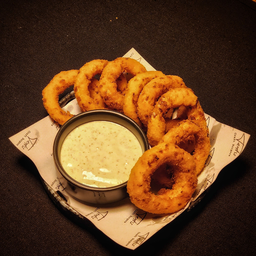 หัวหอมทอด (8 ชิ้น)