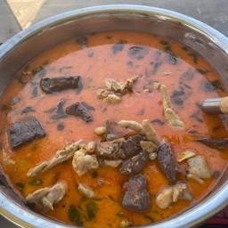 ขนมจีนแกงไก่