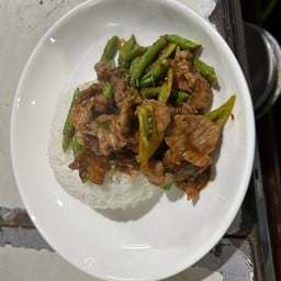 อมรทรัพย์ อาหารตามสั่ง