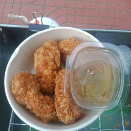 ทอดมันกุ้ง (ท่าน้ำนนท์) หอนาฬิกาท่าน้ำนนท์