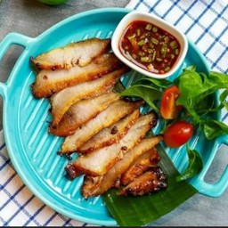 [ครัวมะละกอ] คอหมูย่าง