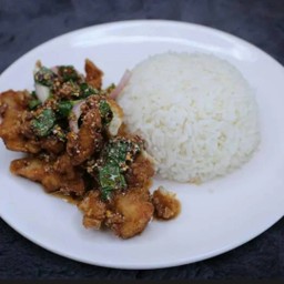 [โซลจู] ข้าวยำไก่แซ่บ