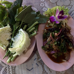 ลาบเนื้อ
