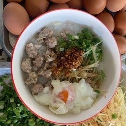 โจ๊กผู้ใหญ่ใส่ไข่ใส่หมู