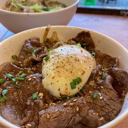 ข้าวหน้าเนื้อล้วน(พิเศษ)