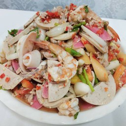 ไก่เขย่า