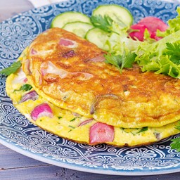 ข้าวไข่เจียวรวมมิตรเจสองฟอง