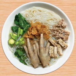 ก๋วยจั๊บ ตีนไก่