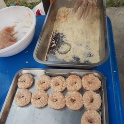 ลุงเชฐ ทอดมันกุ้ง