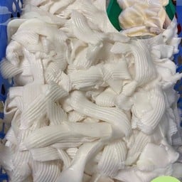 เนื้อมะพร้าวน้ำหอม - ริ้ว ชั้นครึ่ง 1 kg