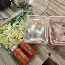 ชุดหมูหมูล้วน 1 กิโล - ( ฟรีผัก น้ำจิ้ม )