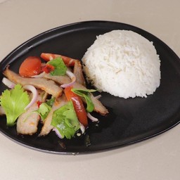 ข้าวยำคอหมูย่าง