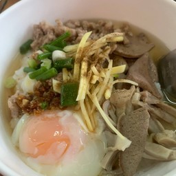 โจ๊กน้าหมู