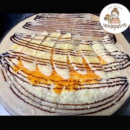 เครป  กล้วยหอมทอง ชีสมอสเซเลล่า ฝอยทองเพชรบุรี