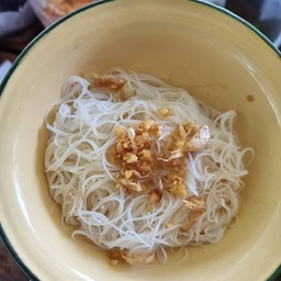 เส้นหมี่ขาวลวก