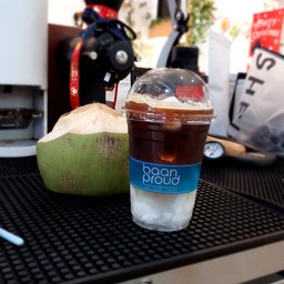 อเมริกาโนน้ำมะพร้าว